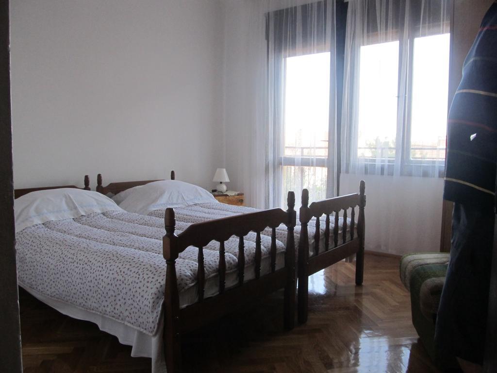 Apartment Razum Pula Exterior photo